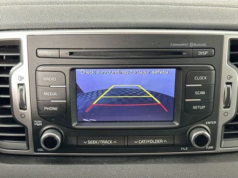 Used 2017 Kia Sportage LX w/ LX Popular Package image 12