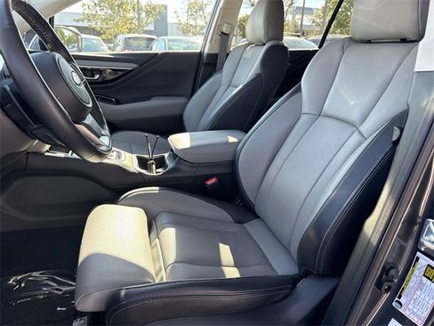 Certified 2022 Subaru Outback Limited image 11