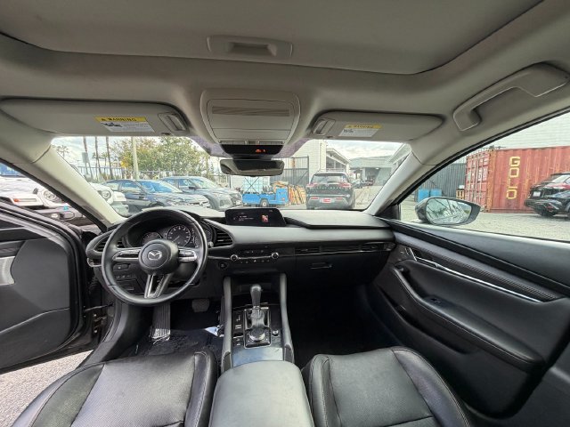 Used 2019 MAZDA MAZDA3 Sedan w/ Premium Package FWD image 32