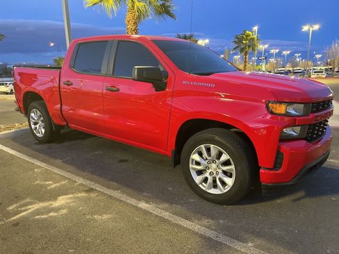 Used 2022 Chevrolet Silverado 1500 Custom w/ Safety Confidence Package image 26