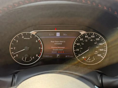 Used 2023 Nissan Altima 2.0 SR FWD image 16