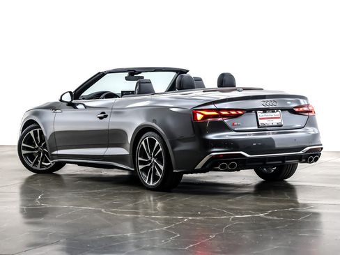 Used 2023 Audi S5 Premium w/ Convenience Package image 13