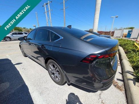 Used 2023 Honda Accord EX image 5