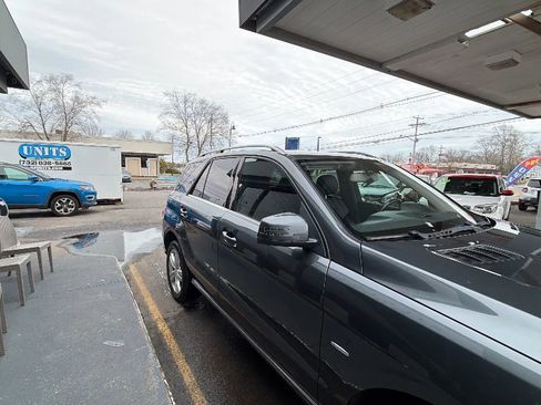 Used 2012 Mercedes-Benz ML 350 4MATIC image 18