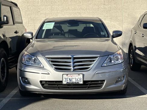 Used 2011 Hyundai Genesis 3.8 w/ Premium Navigation Pkg 3 image 2