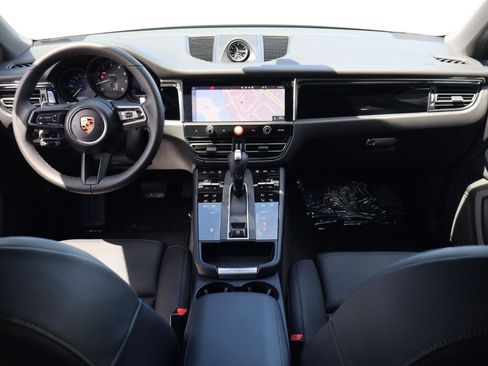 New 2026 Porsche Macan AWD/4WD image 21