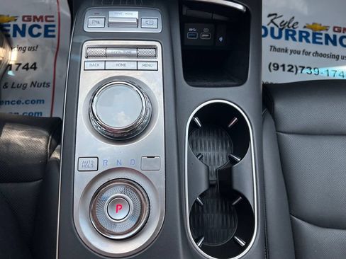 Used 2025 Genesis GV70 2.5T AWD/4WD image 17