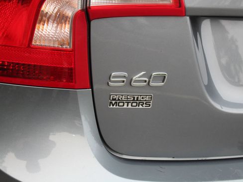 Used 2017 Volvo S60 T5 Inscription Platinum AWD/4WD image 41