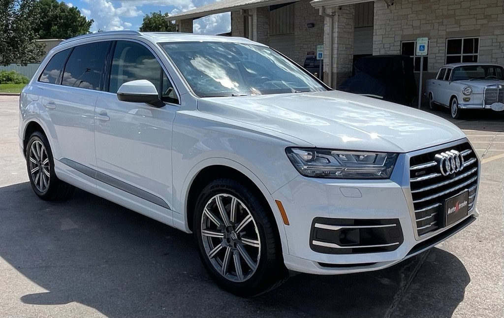 Used 2018 Audi Q7 3.0T Prestige AWD/4WD image 2