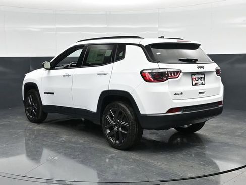 New 2026 Jeep Compass Altitude image 6
