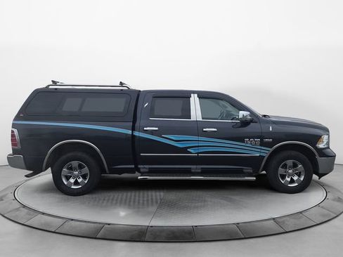 Used 2019 RAM 1500 Classic SLT image 6