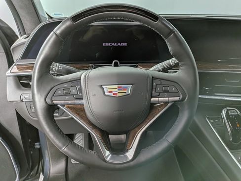 Certified 2021 Cadillac Escalade Sport Platinum image 19