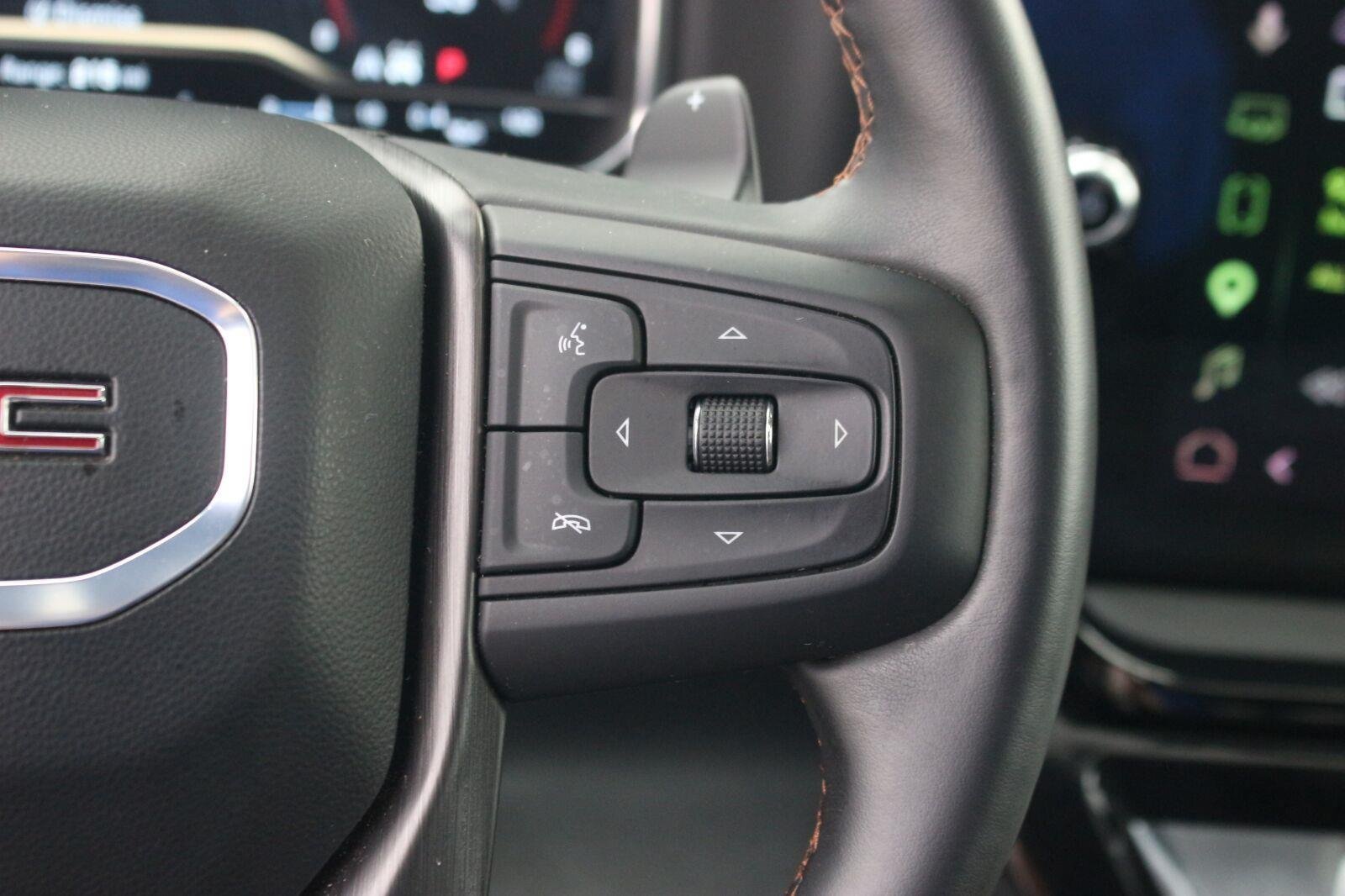 Used 2025 GMC Sierra 1500 AT4 w/ AT4 Premium Package AWD/4WD image 22