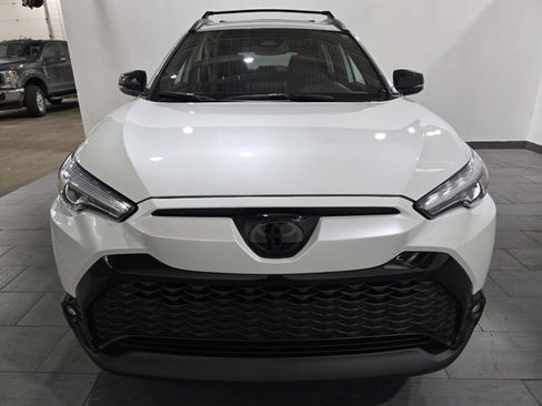 Used 2025 Toyota Corolla Cross AWD Hybrid w/ Convenience Package image 8