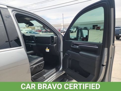 Certified 2025 Chevrolet Silverado 3500 LTZ w/ LTZ Convenience Package AWD/4WD image 35