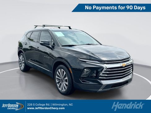 Used 2023 Chevrolet Blazer Premier w/ Driver Confidence II Package FWD image 1