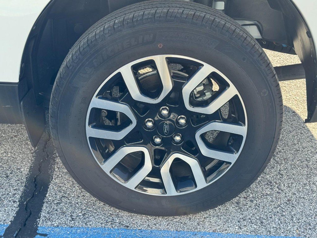 Used 2024 Ford Maverick Lariat AWD/4WD image 10