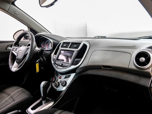 Used 2020 Chevrolet Sonic LT FWD image 14