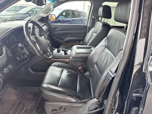 Used 2018 Chevrolet Suburban LT AWD/4WD image 13