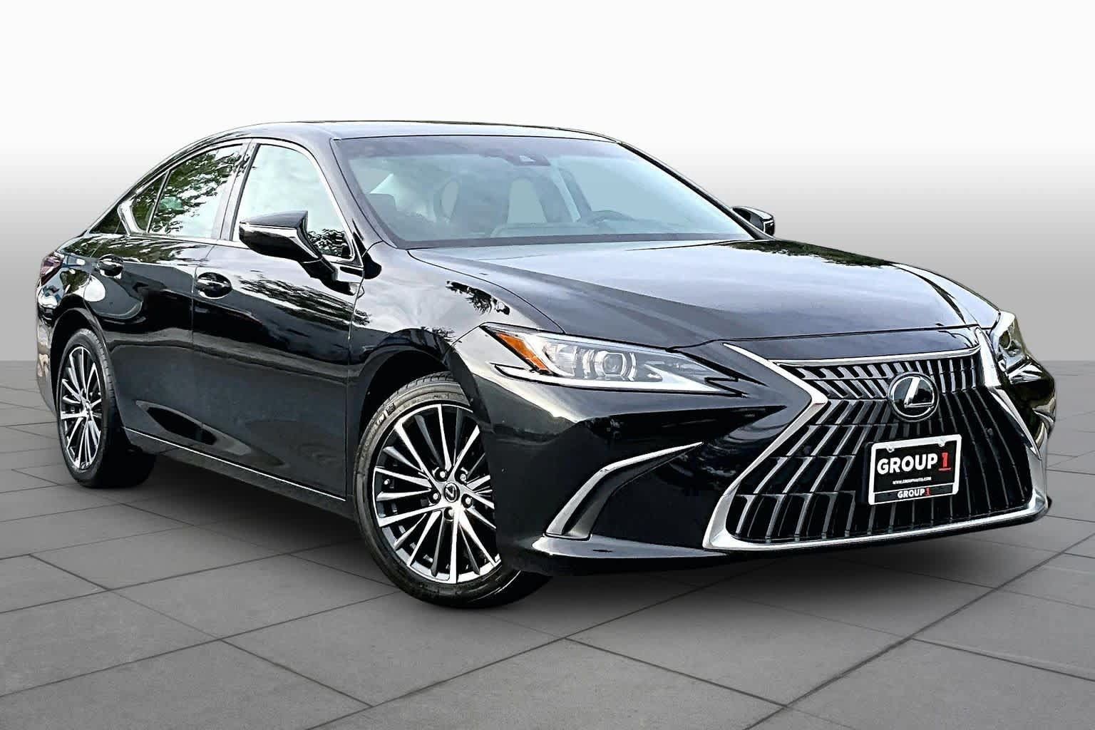 Used 2024 Lexus ES 250 w/ Premium Package AWD/4WD image 3