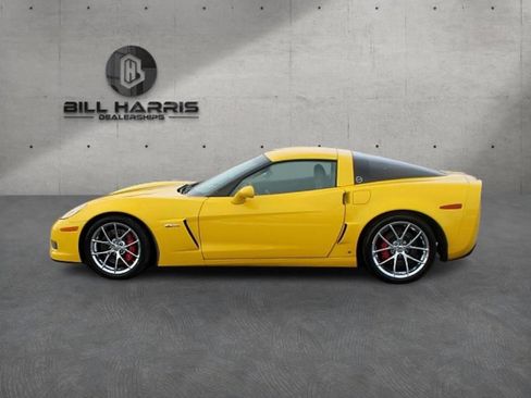 Used 2009 Chevrolet Corvette Z06 w/ Preferred Equipment Group RWD image 4