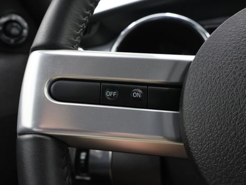 Used 2007 Ford Mustang GT RWD image 15