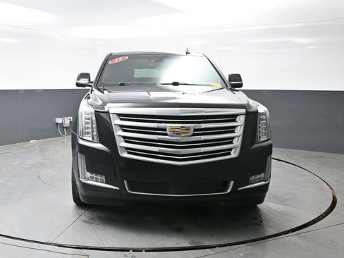 Used 2015 Cadillac Escalade Platinum image 5