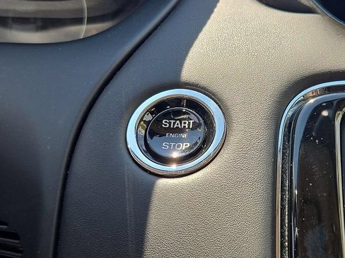 Used 2017 Jaguar XJ L Portfolio AWD/4WD image 26