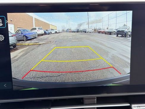 Used 2026 Hyundai Kona SE image 24