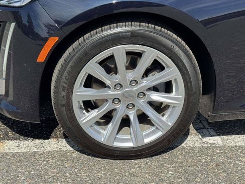 Used 2021 Cadillac CT5 Luxury w/ Cold Weather Package image 6