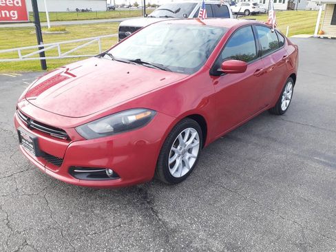 Used 2013 Dodge Dart SXT w/ SXT Special Edition Group image 2