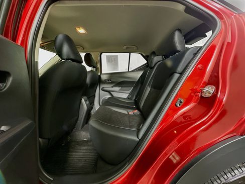 Used 2024 Nissan Kicks SV FWD image 26