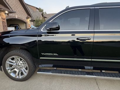 Used 2018 GMC Yukon XL SLT w/ Premium Edition