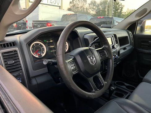 Used 2018 RAM 3500 Tradesman w/ Chrome Appearance Group image 15