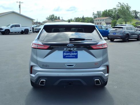 Used 2023 Ford Edge ST w/ Equipment Group 401A AWD/4WD image 5