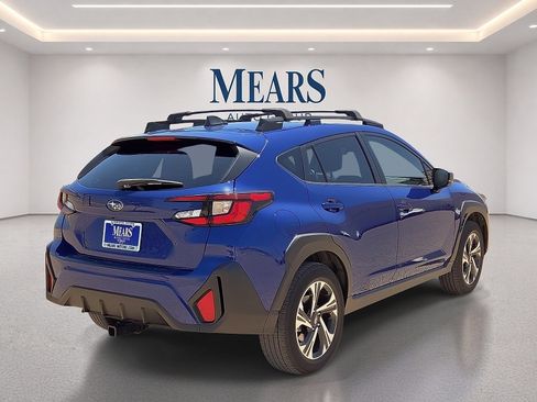 Used 2024 Subaru Crosstrek 2.0i Premium AWD/4WD image 5