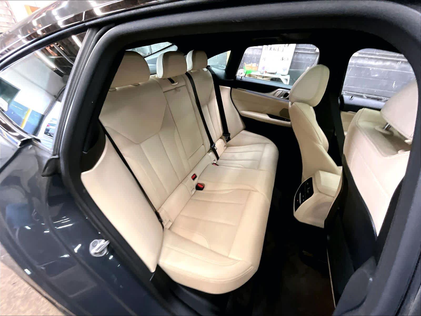 Used 2023 BMW i4 eDrive40 w/ M Sport Package RWD image 30