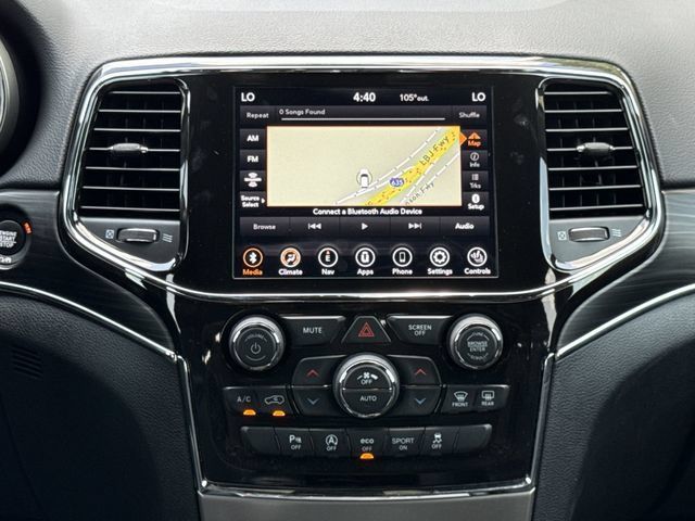 Used 2022 Jeep Grand Cherokee Limited w/ Tech Group RWD image 18