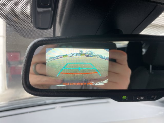 Used 2018 Toyota C-HR XLE FWD image 21