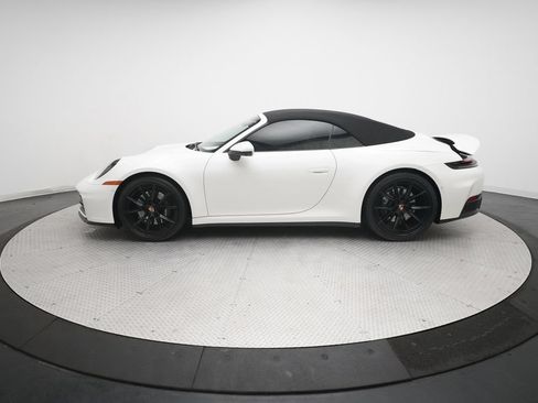 Used 2025 Porsche 911 Carrera RWD image 8