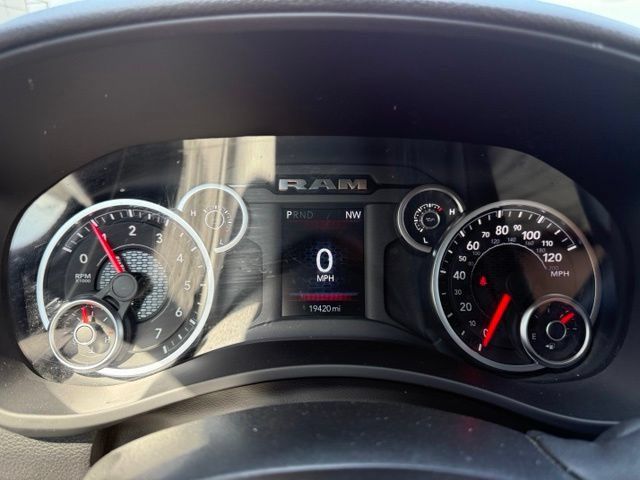 Used 2026 RAM 2500 Big Horn AWD/4WD image 16