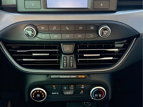 Used 2020 Ford Escape S FWD image 25