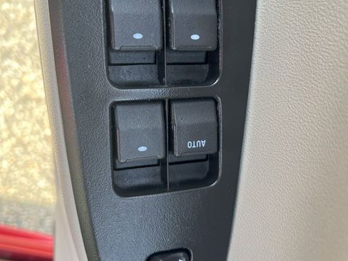 Used 2013 Chevrolet Impala LTZ image 21