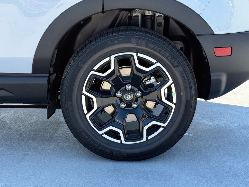 New 2026 Ford Bronco Sport Outer Banks AWD/4WD image 14