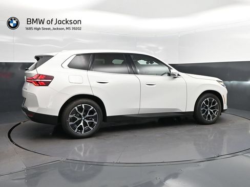 New 2026 BMW X3 xDrive30i w/ Premium Package AWD/4WD image 8