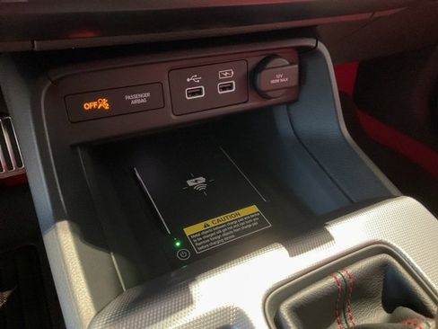 Used 2023 Honda Civic Type R image 13