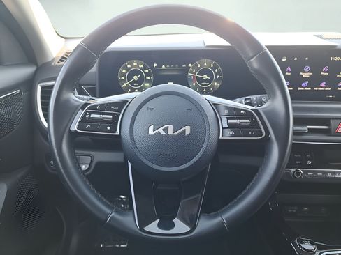 Used 2024 Kia Seltos S AWD/4WD image 19