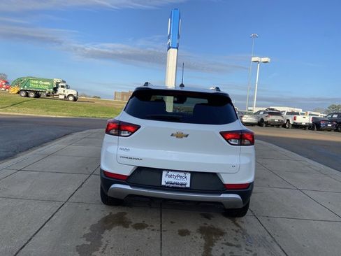 Used 2023 Chevrolet TrailBlazer LT image 9