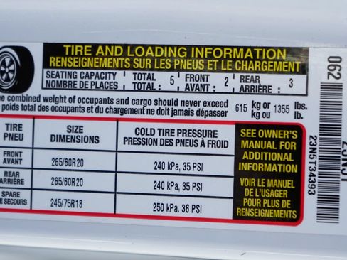 Used 2022 Toyota Tundra Limited AWD/4WD image 58