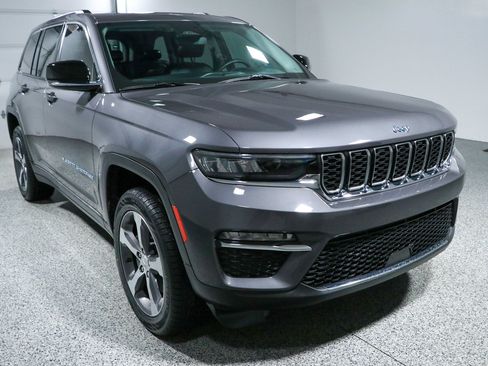 Used 2022 Jeep Grand Cherokee Limited 4xe AWD/4WD image 5